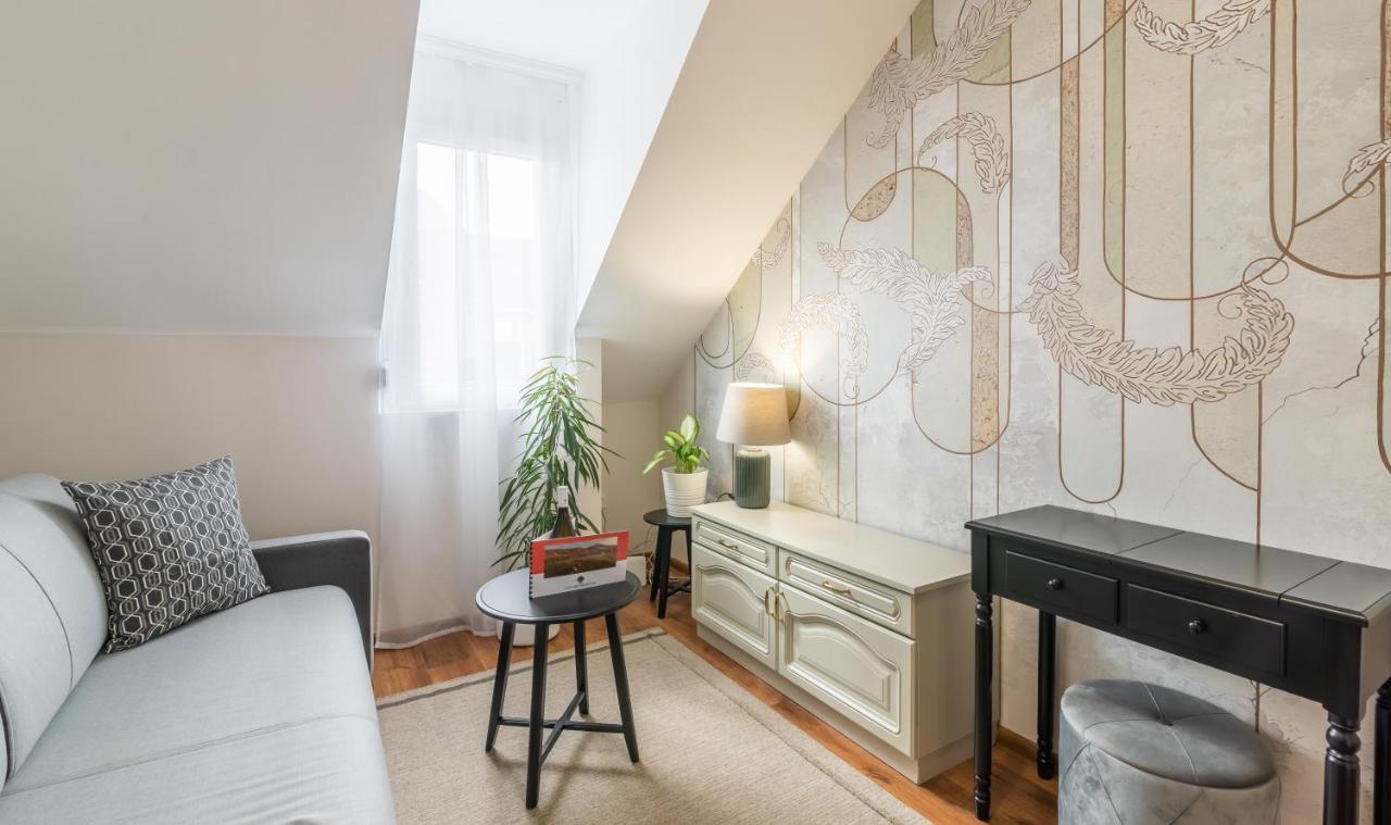 Monarchia Apartman Pearl Mosonmagyaróvár Exterior foto